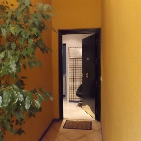 Alameda Donkey Parking Apartment Seville Luaran gambar