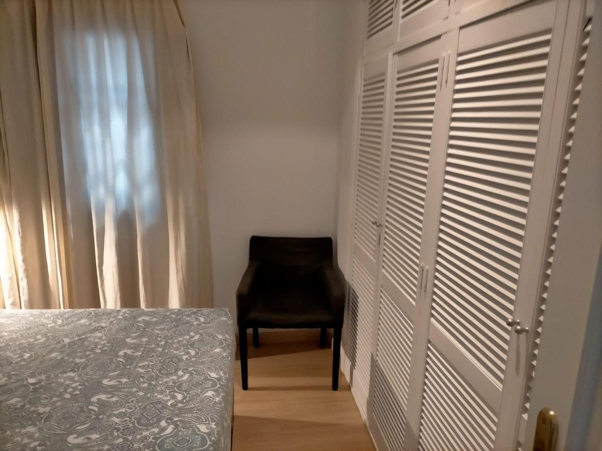 Alameda Donkey Parking Apartment Seville Luaran gambar